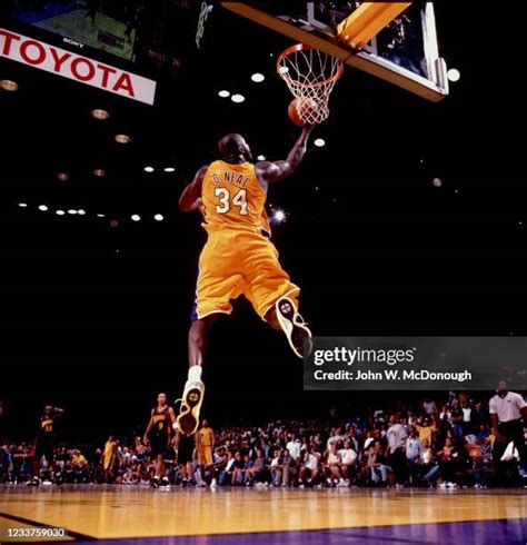 2,317 Shaquille Oneal Dunk Stock Photos, High-Res Pictures, and Images ...