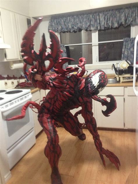 Amazing fan made Carnage costume : r/pics