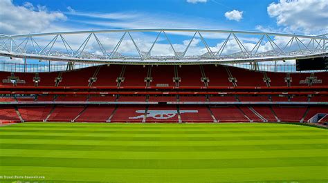 Arsenal Emirates Stadium, London by Karim Kanoun / 500px