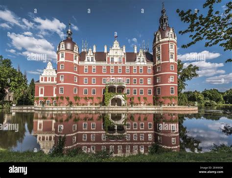 Bad Muskau Castle and Park Stock Photo - Alamy