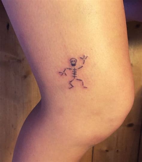 The Stick and Poke Self-Tattooing Trend: What You Need to Know Before You Try It | Stick and ...