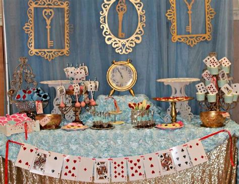 33 Beautiful Tea Party Decorations | Table Decorating Ideas | Alice in ...