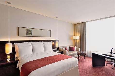 Hotel in Pune City Center - Mountain View Hotel | JW Marriott Hotel Pune