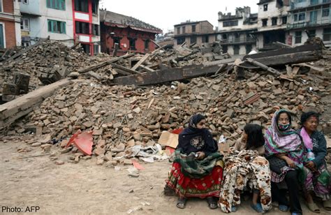 Death toll climbs as Nepal struggles in quake aftermath, Asia News ...