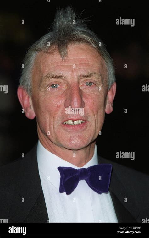 ERIC RICHARD. TV AWARDS ROYAL ALBERT HALL KENSINGTON LONDON ENGLAND 10 October 2000 Stock Photo ...