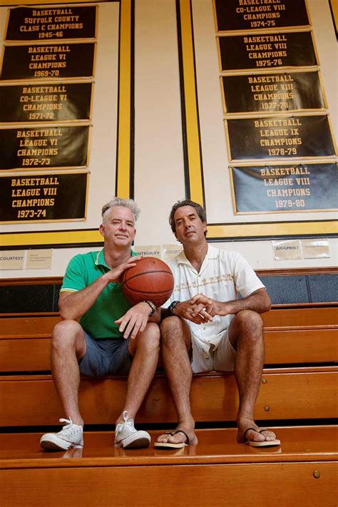 'Killer Bees' documentary explores hoop dreams in the Hamptons - Newsday