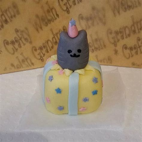 Pusheen Cake Topper | Pusheen cakes, Pusheen, Cake toppers