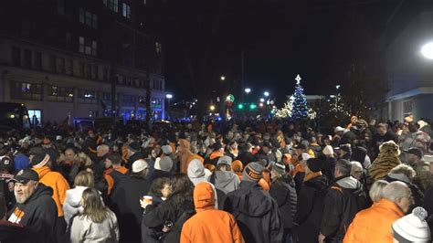 Downtown Massillon goes crazy after Massillon Washington beats ...