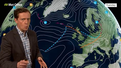 Plymouth weather Met Office warns of hail and thunderstorms - Plymouth Live