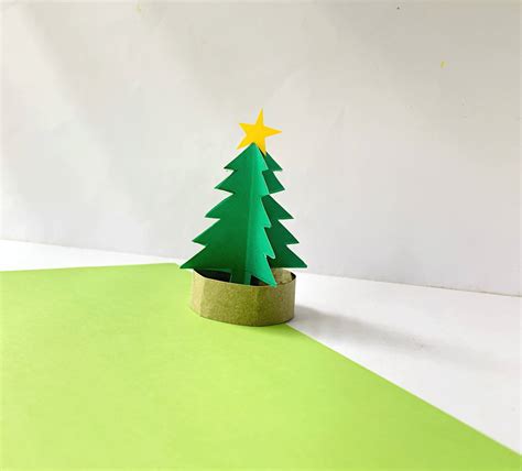 Fun and Easy 3D Paper Christmas Tree Craft for Kids to Make {with FREE ...