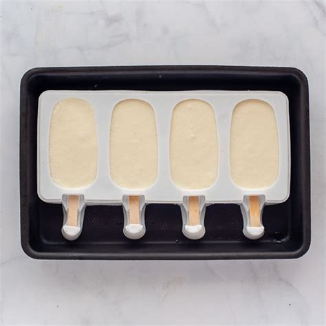 Homemade Ice Cream Bars Recipe - The Gourmet Larder