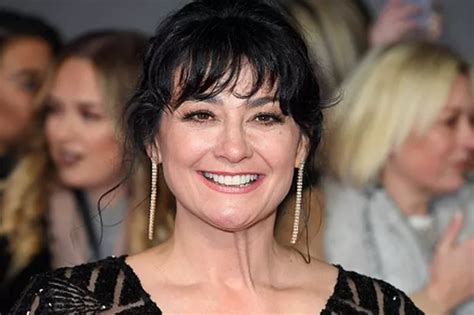 Emmerdale Moira Dingle actress Natalie J Robb's real life from popstar ...