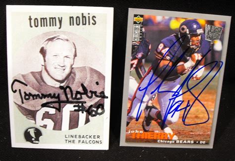 (16) Autographed NFL Football Cards | EBTH