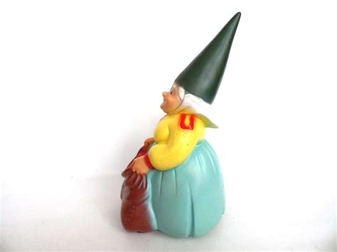 Lisa the Gnome, wife of David the Gnome. BRB gnome figurine, PVC garde – UpperDutch