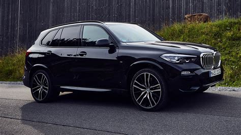 BMW X5 45e review: plug-in hybrid SUV tested Reviews 2024 | Top Gear