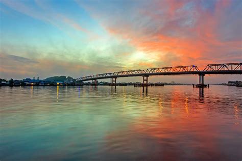 Bridge of Kapuas River by Adhie Rumbee - Business Lounge