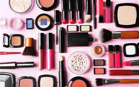 The Price of Beauty: A Data Analysis of Chemicals in Cosmetics | by Madhu Shree Aravindan | Code ...