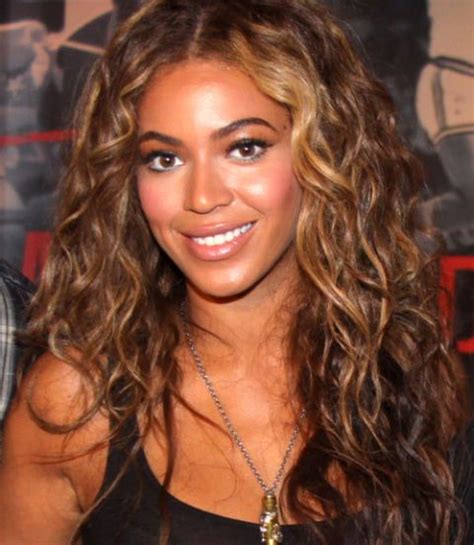 26 Curly Hairstyles To Inspire Your Next Look | Beyonce hair, Hair ...