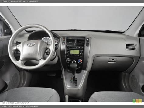 Gray Interior Dashboard for the 2008 Hyundai Tucson GLS #45214965 | GTCarLot.com