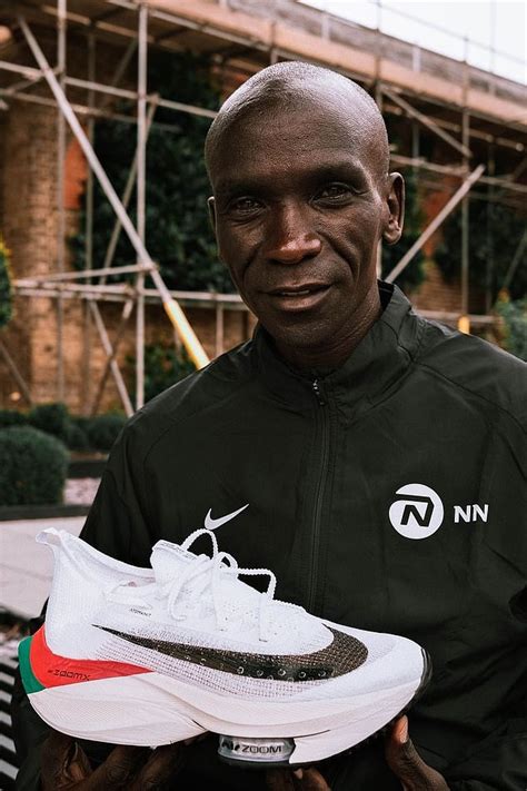 Gemeinschaft Schildkröte Krause marathon nike eliud kipchoge Vorurteil ...