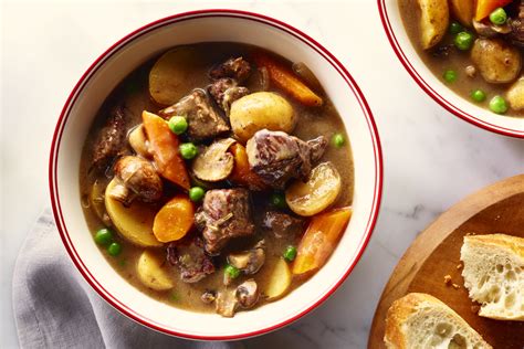 Slow Cooker Beef and Mushroom Stew Recipe | Cook With Campbells Canada