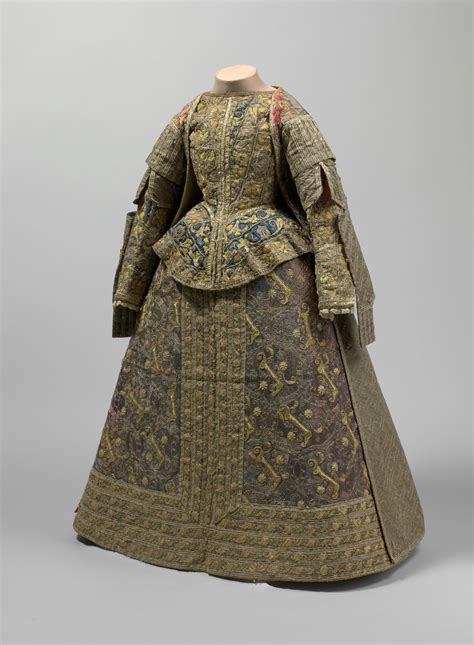 Ensemble Date: late 16th century Culture: Spanish 16th Century Clothing ...