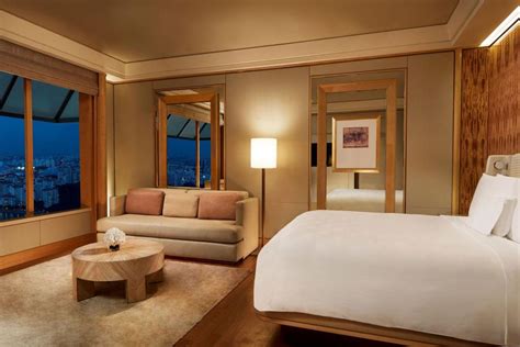 The Ritz-Carlton, Millenia Singapore - Room Deals, Photos & Reviews