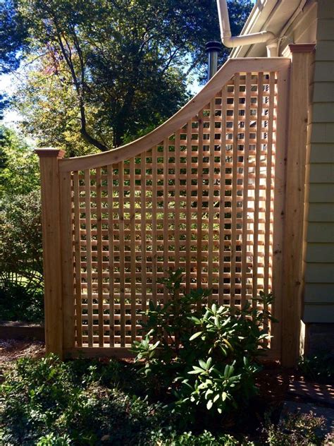 Cedar Greenwich Square Lattice Fence Panel - Atlas Outdoor | Lattice fence panels, Lattice fence ...