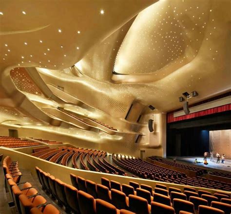 A donde mirar | Zaha hadid architects, Zaha hadid, Auditorium design