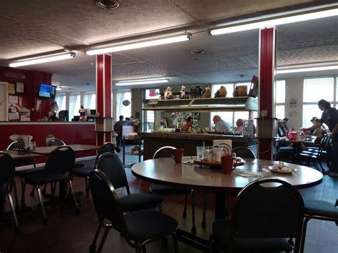 Mables Dining Room | 1005 S Water Ave, Gallatin, TN 37066, USA