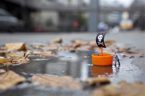 Little People – A tiny Street Art Collection (3 of 4) | STREET ART UTOPIA