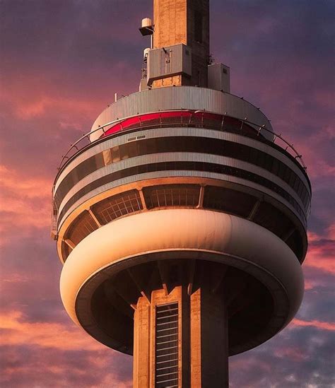 Close-up of the CN Tower | Toronto ontario canada, Toronto canada ...