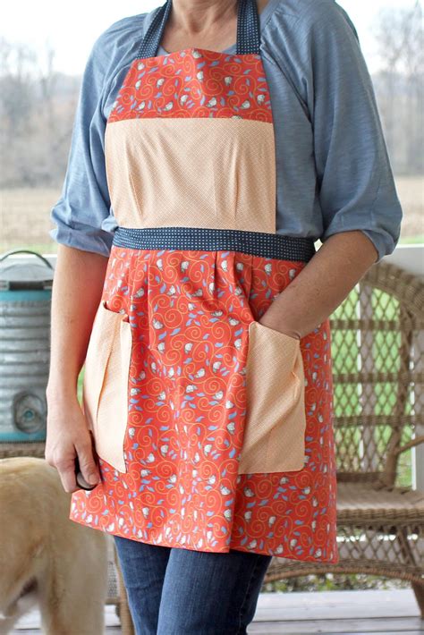 Girls in the Garden: Custom Apron