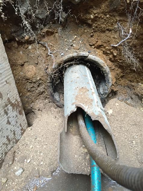 Illegal Sewer Liner Found During Routine Sewer Repair - harriswatermain