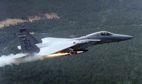 F-15 Eagle firing an AIM-4 Falcon [1496x888] : r/WarplanePorn