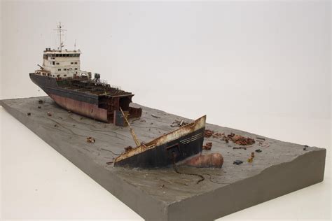 Beach in Chittagong - wreckage of cargo ship 1/16 Scale Model Diorama | Scale model ships ...