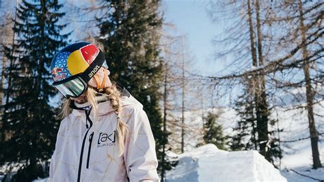 Anna Gasser: the athlete pushing the boundaries of female snowboarding | Euronews