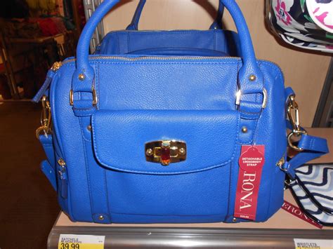 Tracy's Notebook of Style: Weekend Notebook - Target Handbags + more