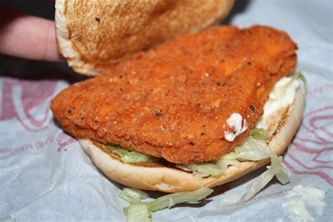 An Immovable Feast: Fast Food Review: McDonald's Hot 'N Spicy McChicken