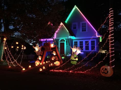 The Best Local Halloween Light Displays | WPRO