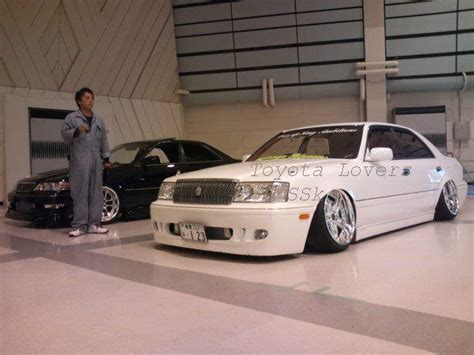 Modified Cars: Toyota Crown Modified