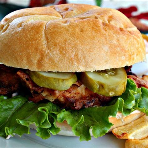 Spicy Fried Chicken Sandwich – Must Love Home