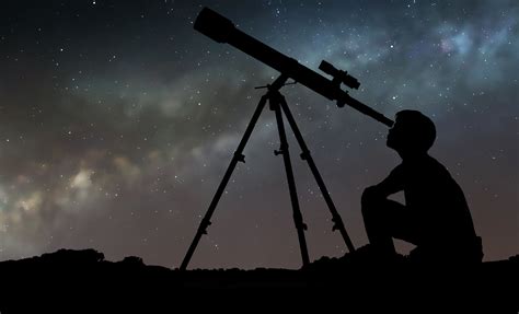 Astronomy in a pandemic: choosing your first telescope - BBC Sky at ...