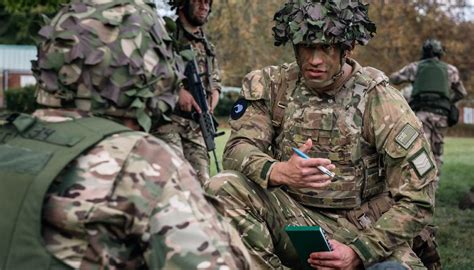 New Zealand extends Defence Force deployment in UK training Ukrainian soldiers - Nighthawk.NZ