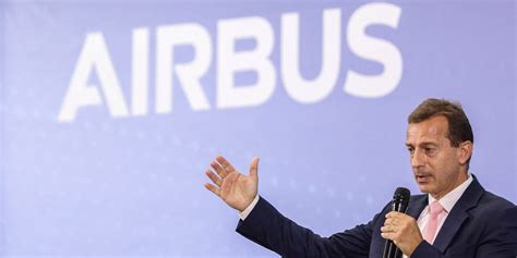 Boeing 737 Max Blowout 'Makes Us Very Humble,' Says Airbus CEO ...