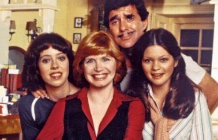 One Day at a Time (1975) - CBS Series - Where To Watch