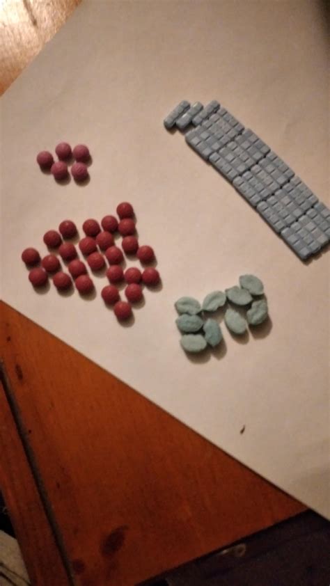 My Current Stash. The Morphine 30s are eh but I Just Plugged 4 and I'm ...