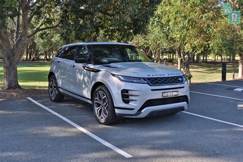 2023 Range Rover Evoque PHEV review – BabyDrive