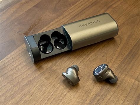 Creative Outlier Air V3 vs Outlier Pro true wireless earbuds review ...