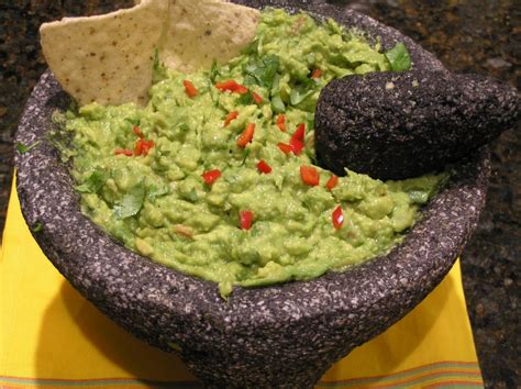 Molcajete Guacamole | Recipe | Guacamole, Mexican appetizers, Mexican ...